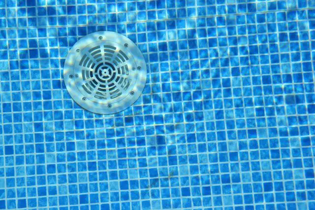 winterize main drain inground pool